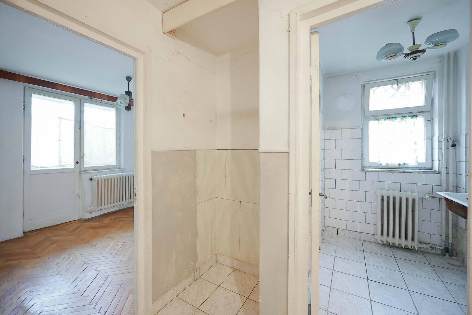 Apartament 2 camere de vânzare, zona Rogerius | primego.ro