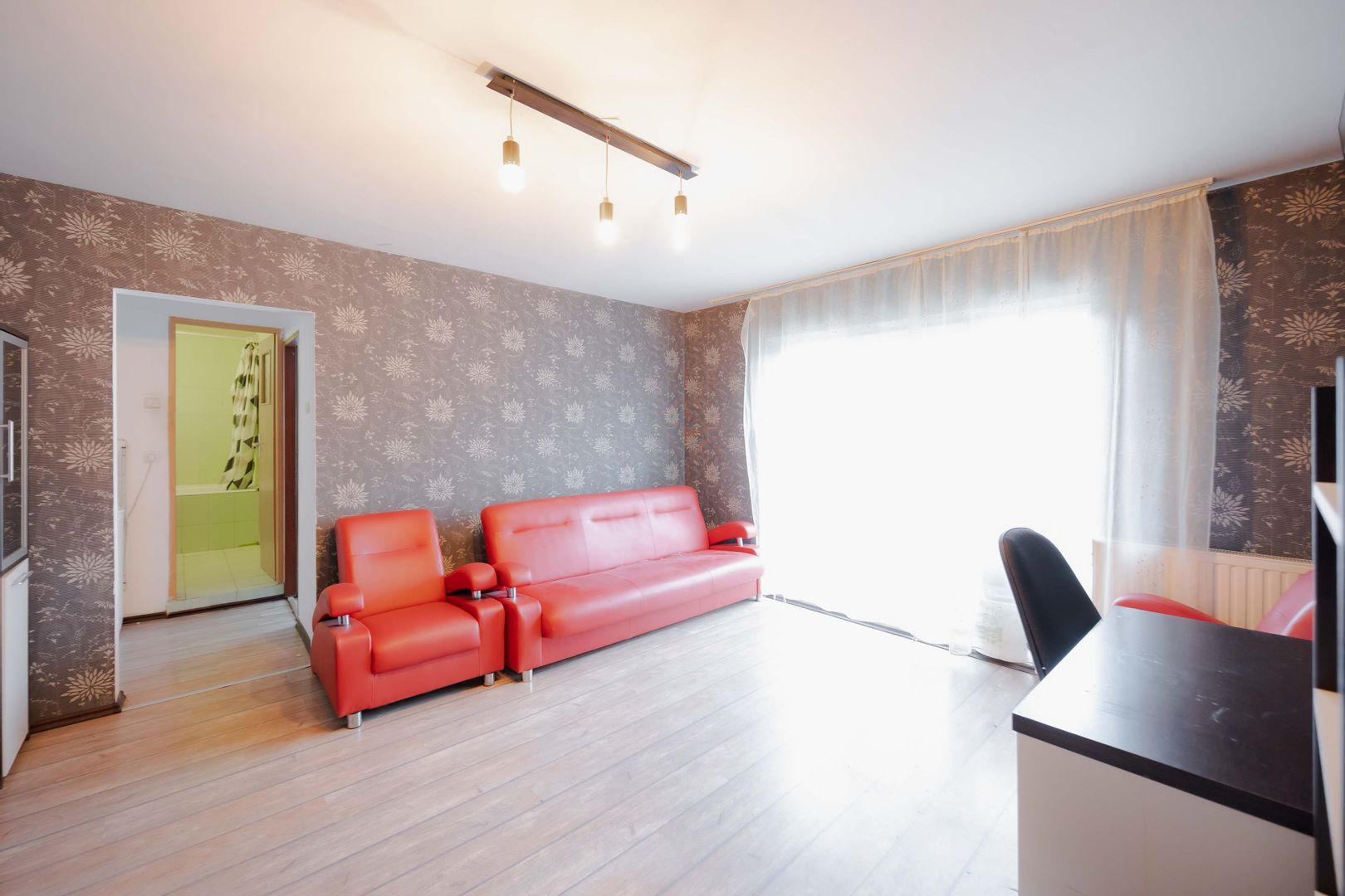 Apartament cu 3 camere de vânzare in cartierul Rogerius | primego.ro