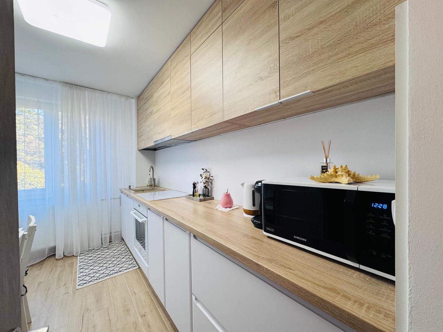 Apartament cu 3 camere de închiriat în zona Ioșia | primego.ro