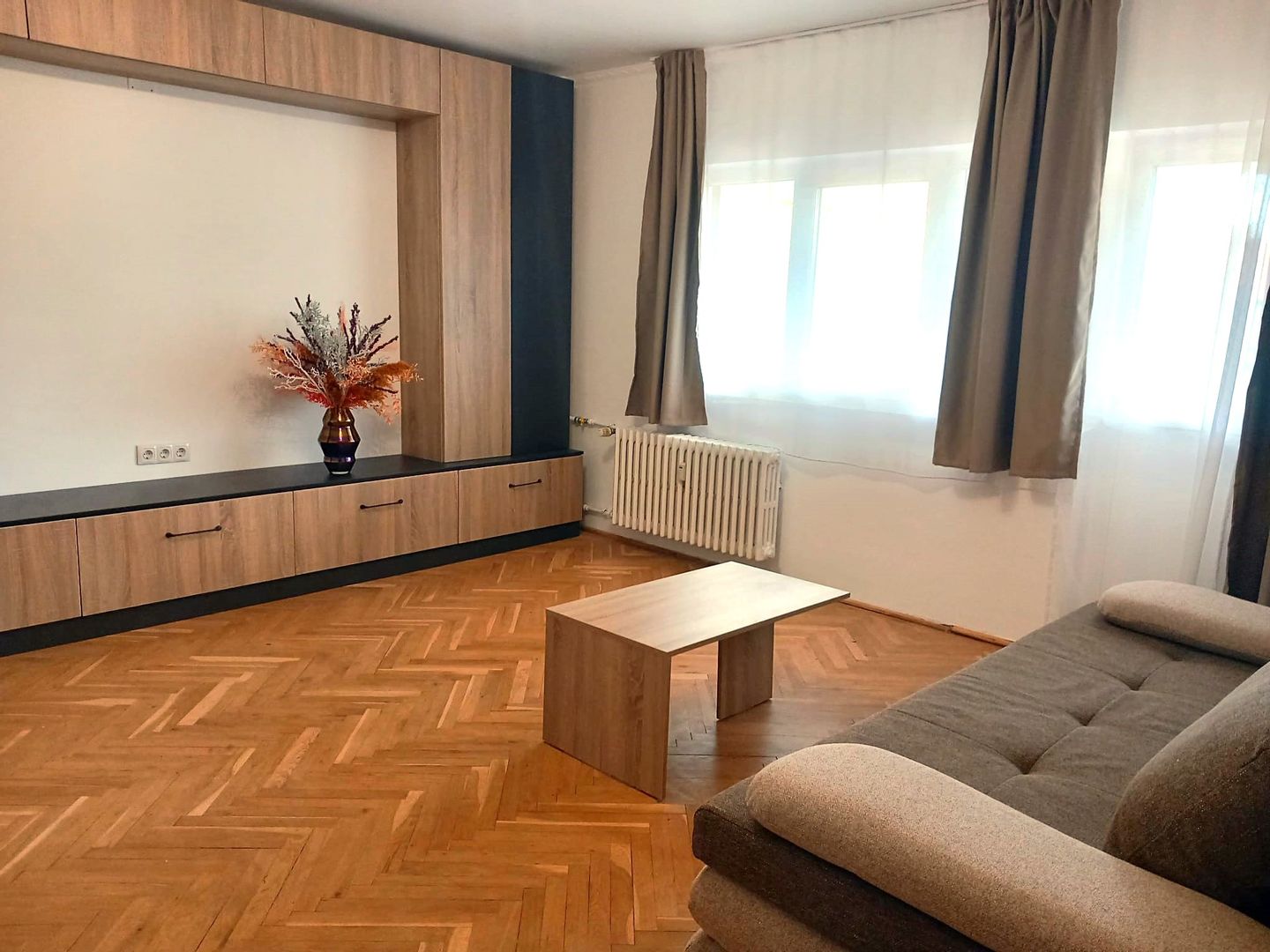 Apartament modern cu 3 camere și parcare de închiriat Ultracentral | primego.ro