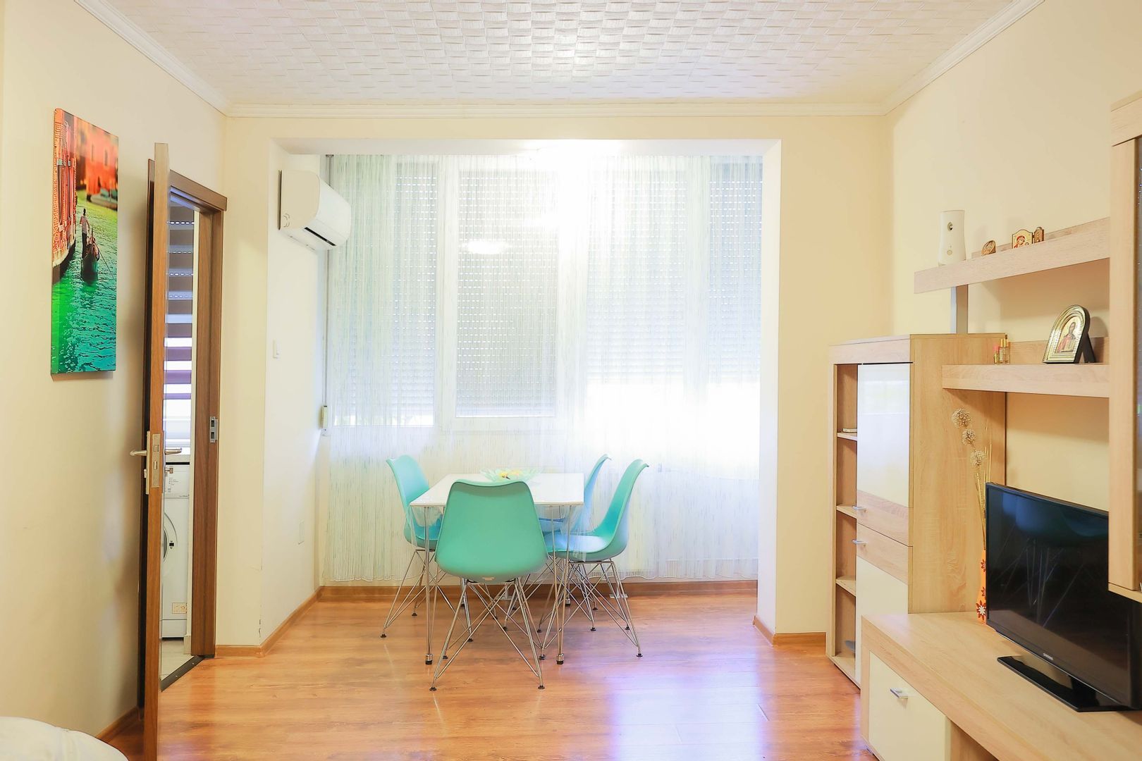 Apartament cu 1 cameră de vânzare în zona Rogerius | primego.ro