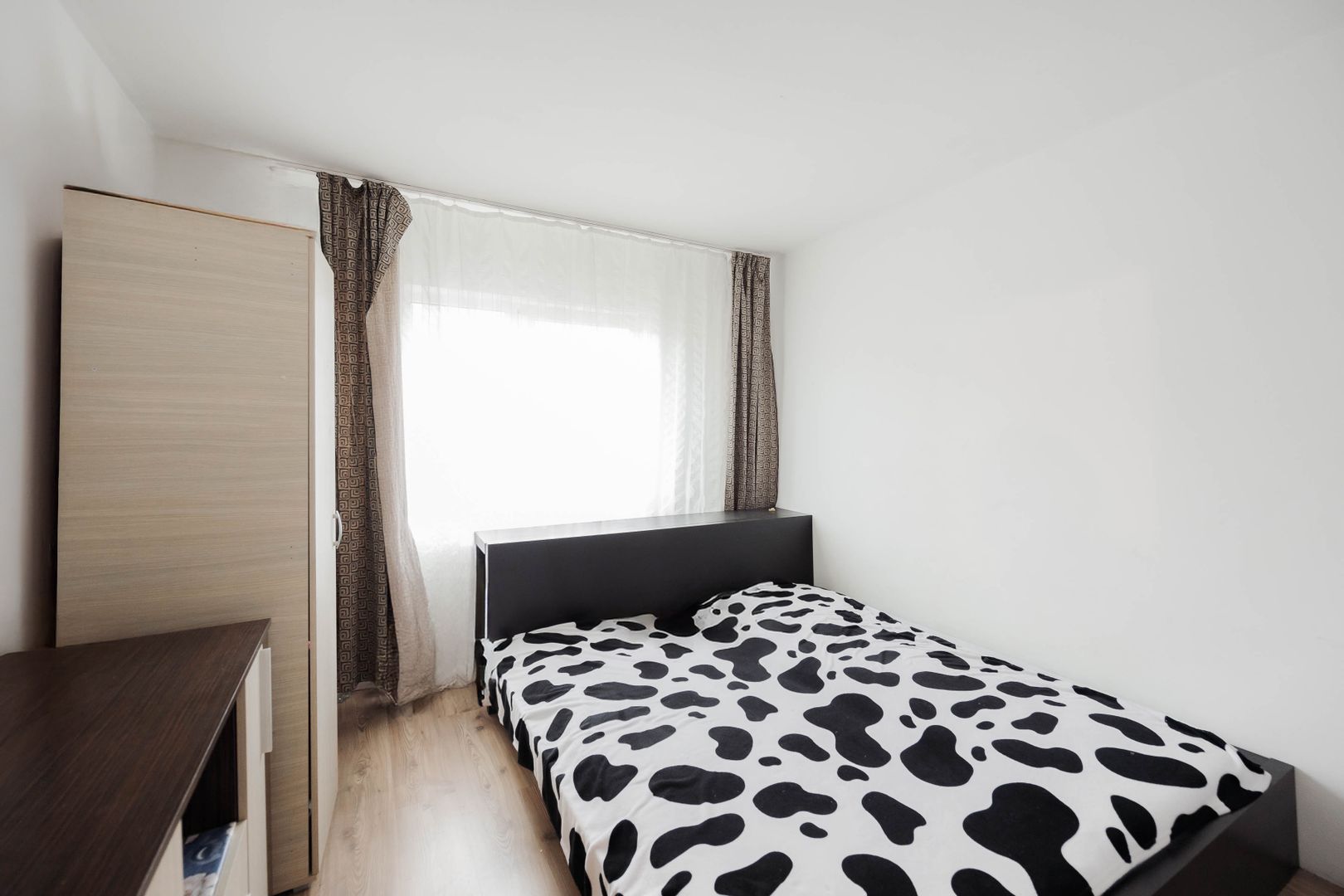 Apartament cu 3 camere de vânzare in cartierul Rogerius | primego.ro