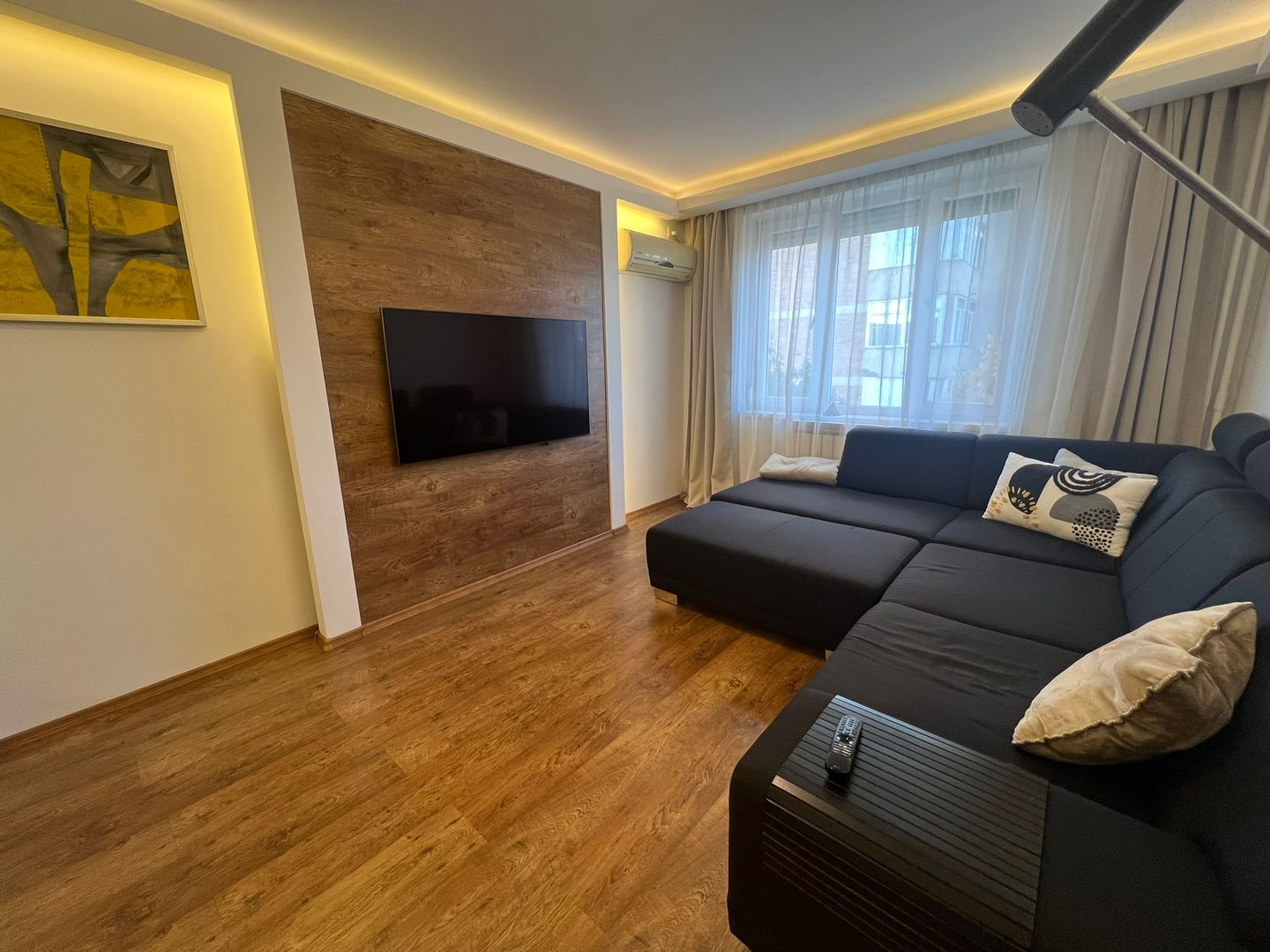 De închiriat Apartament cu 4 camere + loc de parcare, Decebal | primego.ro