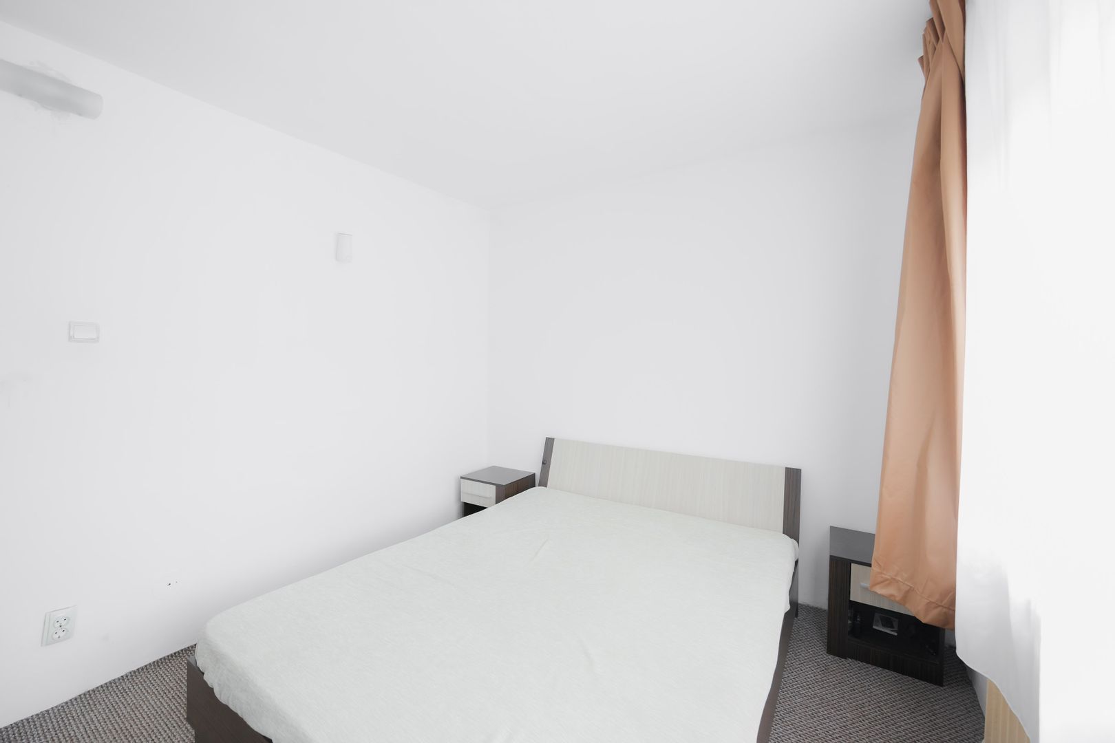 Apartament cu 3 camere de vânzare in cartierul Rogerius | primego.ro