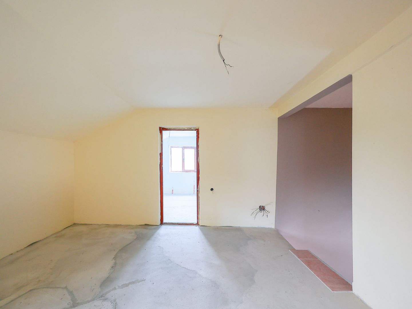 Casă de Vânzare, 5 camere, Romer Floris, Nufărul, 975 euro/mp | primego.ro