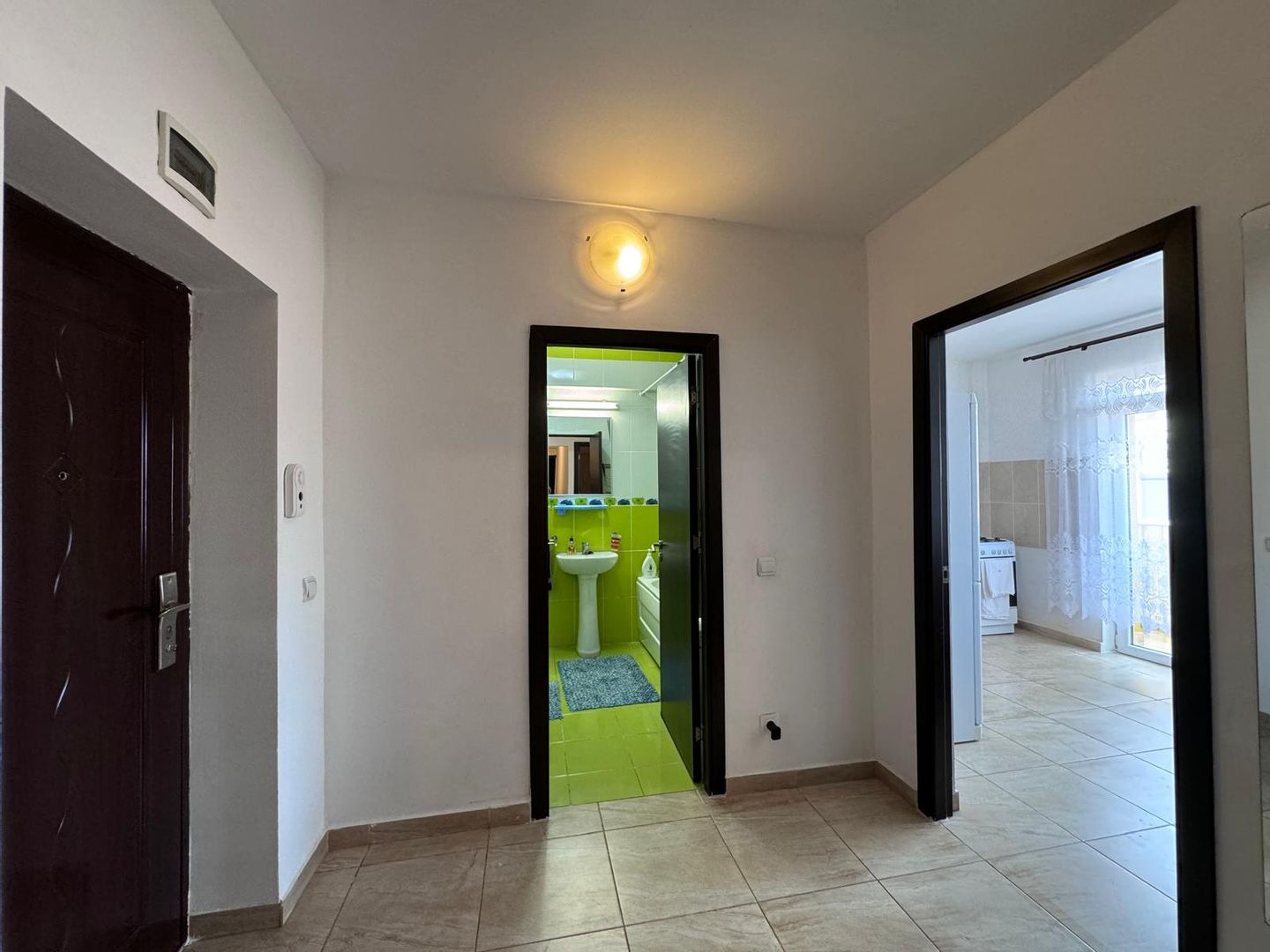 Apartament cu 2 Camere, De Închiriat, Zona Ioșia | primego.ro