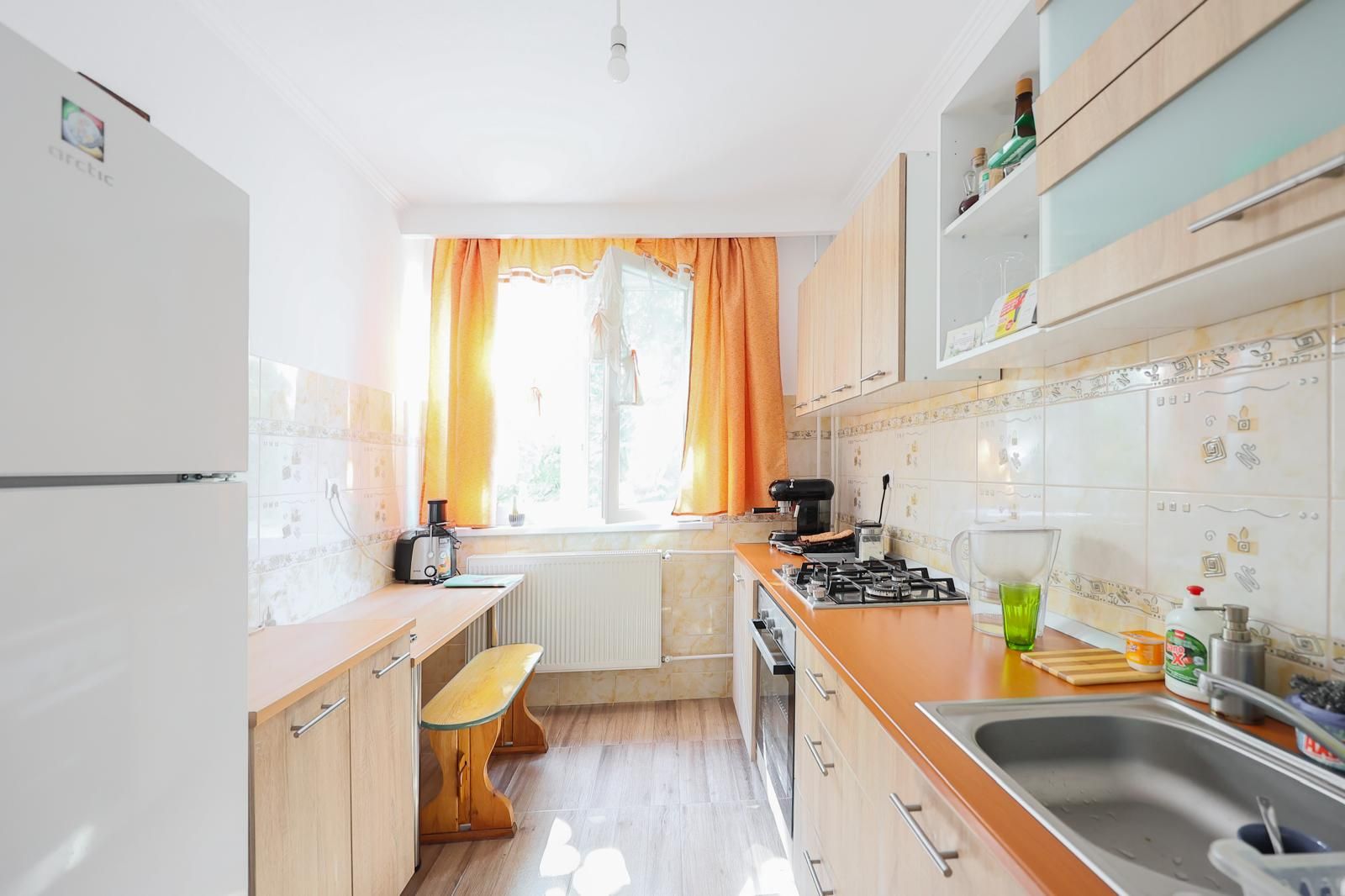 Apartament 2 camere de vânzare, zona Decebal, Oradea | primego.ro