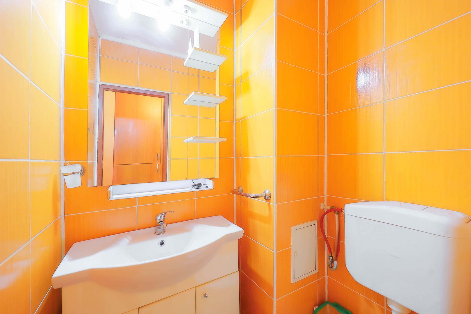 Apartament 3 Camere, Zonă Fără Trafic/Liniștită, Dragoș Vodă, Vânzare | primego.ro