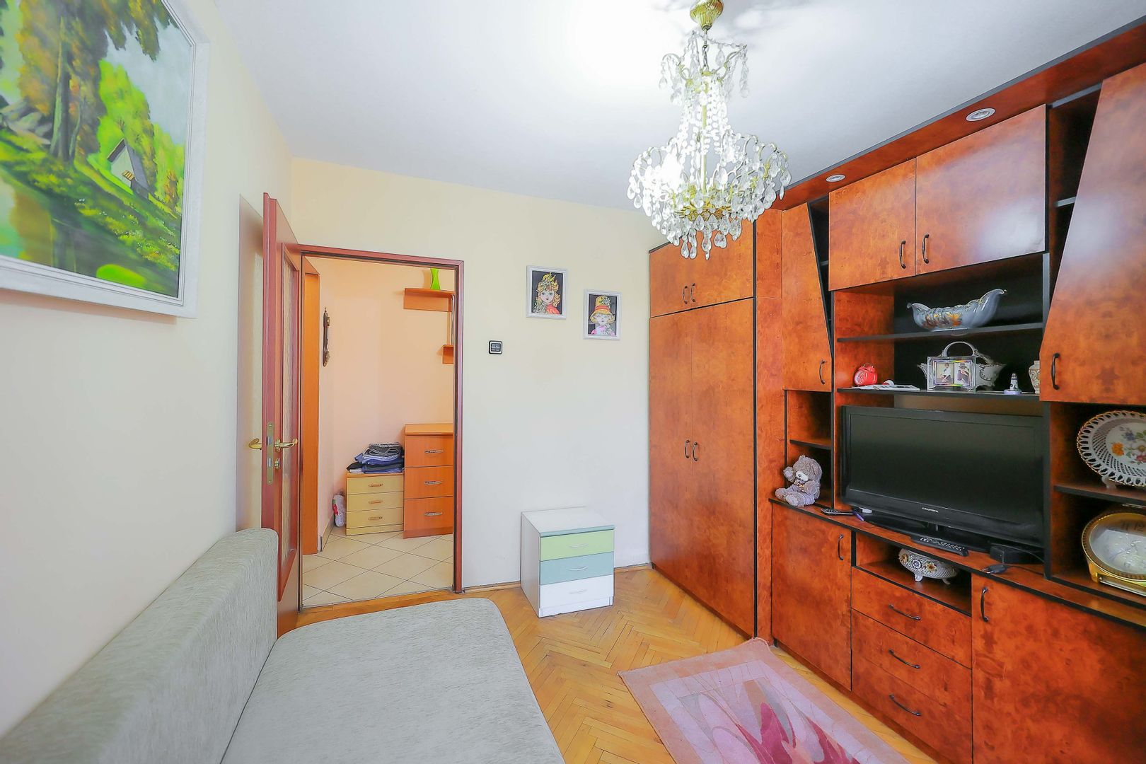 Apartament 3 Camere, Zonă Fără Trafic/Liniștită, Dragoș Vodă, Vânzare | primego.ro