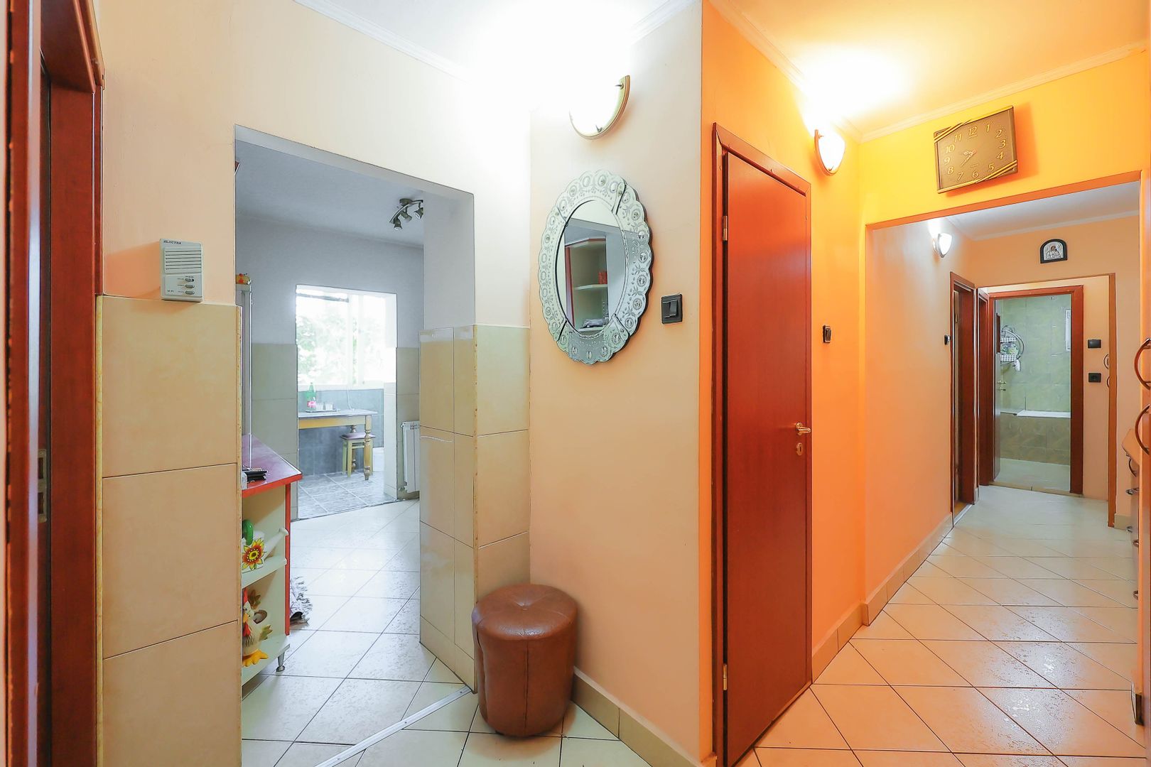 Apartament 3 Camere, Zonă Fără Trafic/Liniștită, Dragoș Vodă, Vânzare | primego.ro