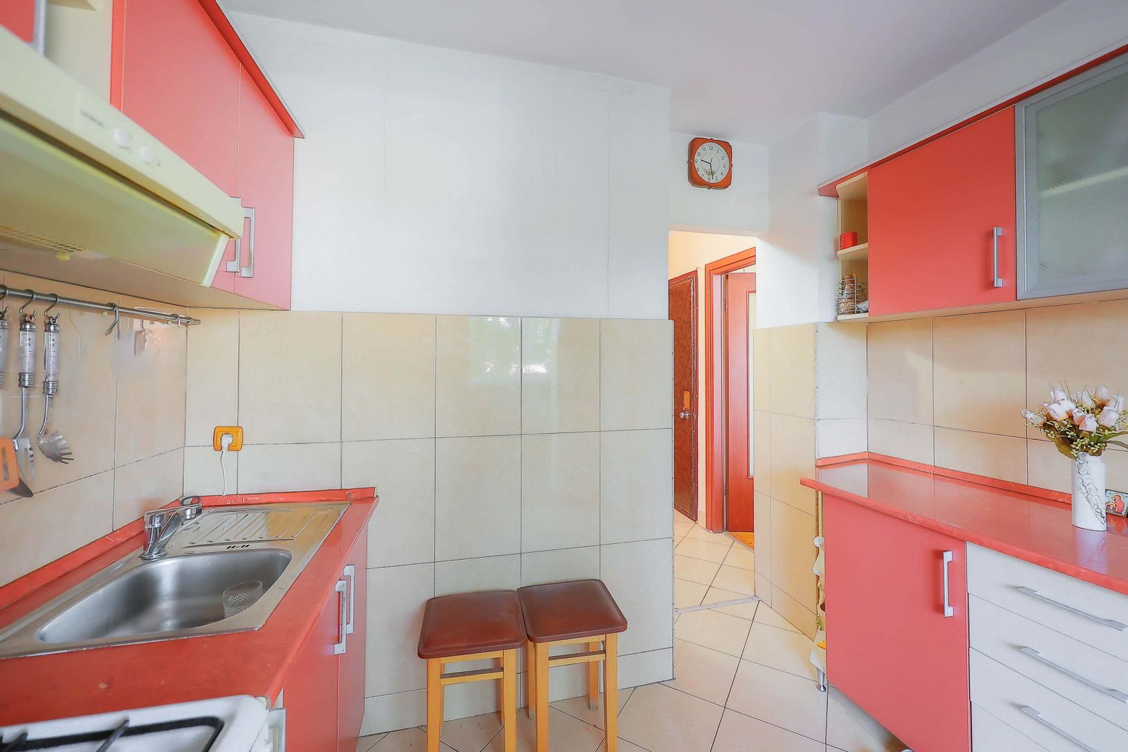 Apartament 3 Camere, Zonă Fără Trafic/Liniștită, Dragoș Vodă, Vânzare | primego.ro