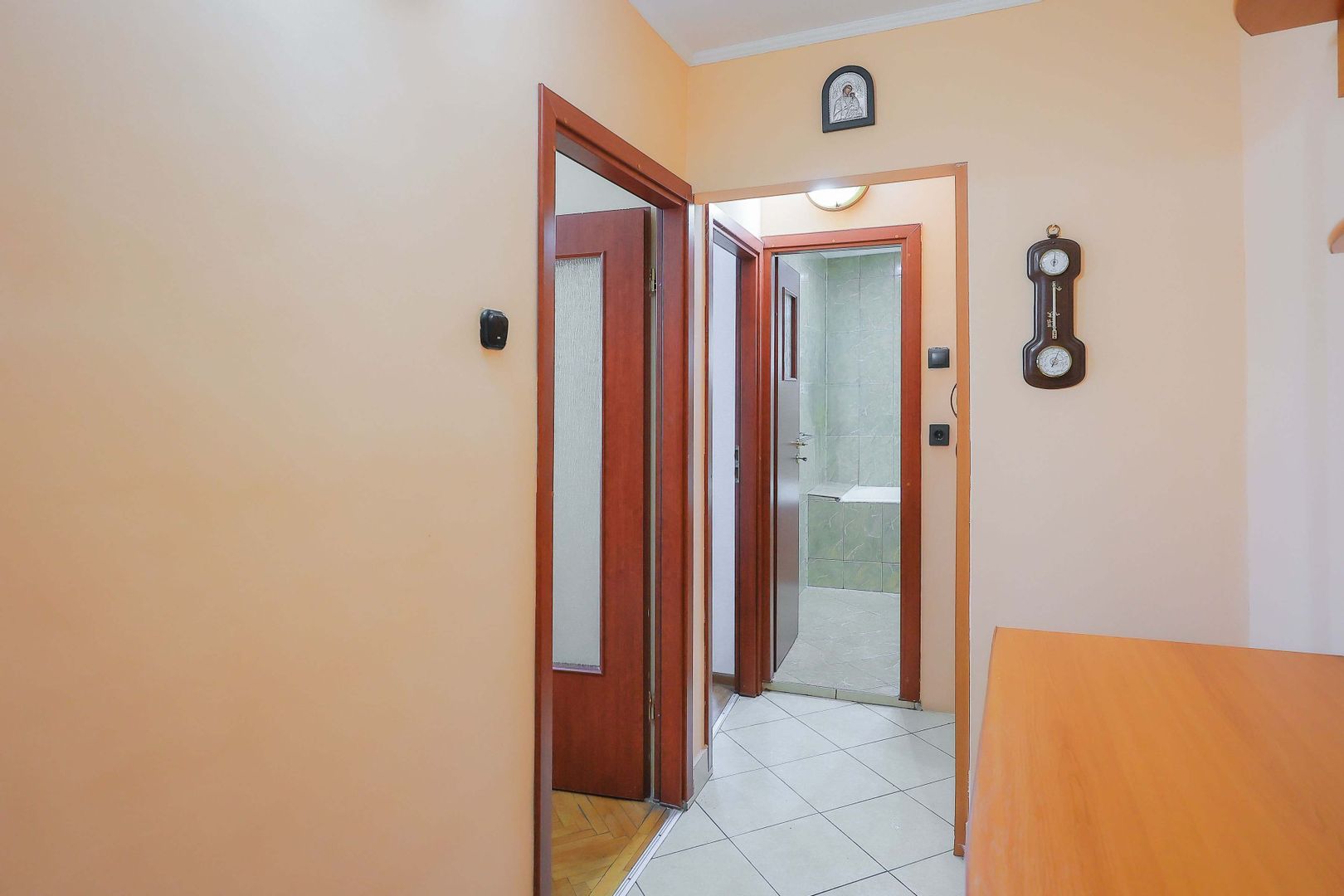 Apartament 3 Camere, Zonă Fără Trafic/Liniștită, Dragoș Vodă, Vânzare | primego.ro