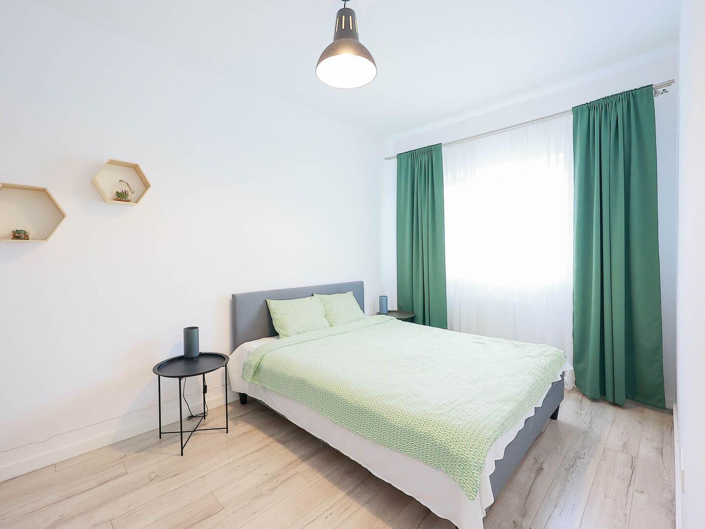 Apartament cu 2 camere de închiriat în Cartierul Luceafărul | primego.ro