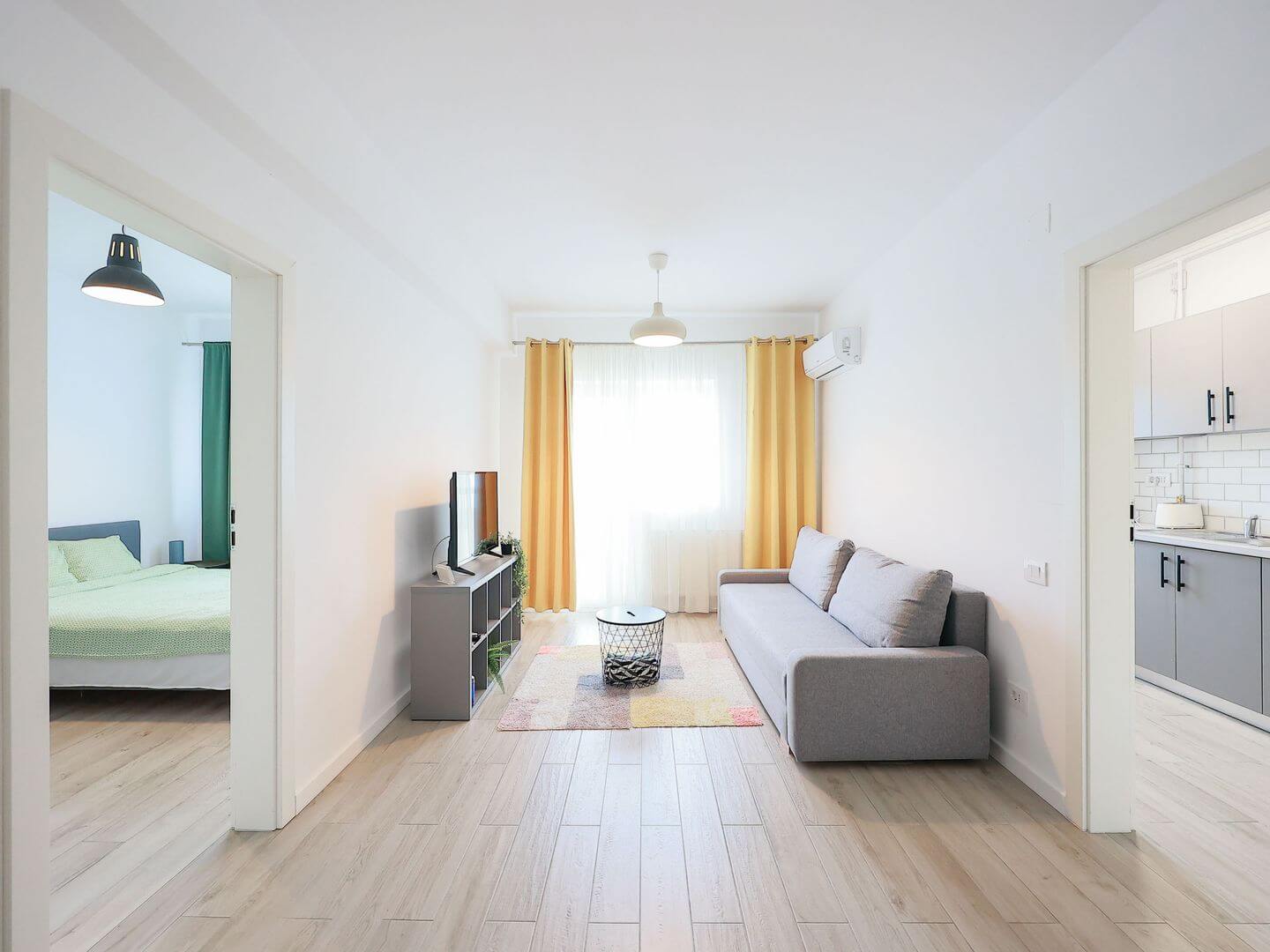 Apartament cu 2 camere de închiriat în Cartierul Luceafărul | primego.ro