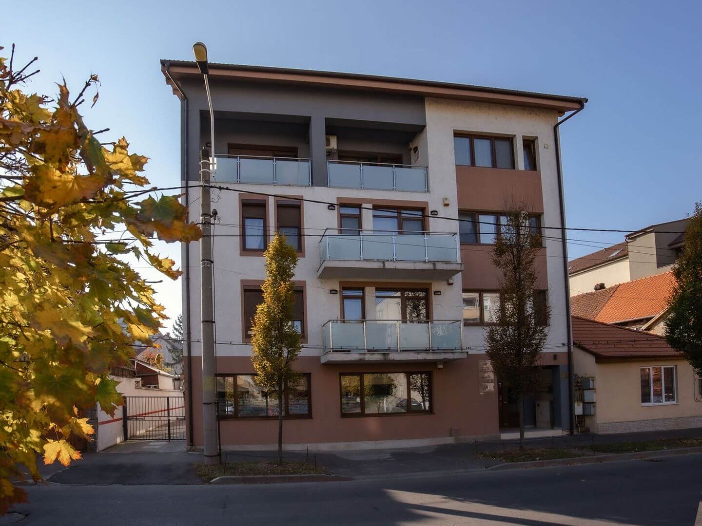 Apartament, 3 camere de închiriat, cu parcare, ultracentral, Oradea | primego.ro