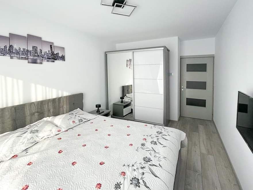 Apartament cu 2 camere de închiriat, Prima Urbana, cu loc de parcare | primego.ro