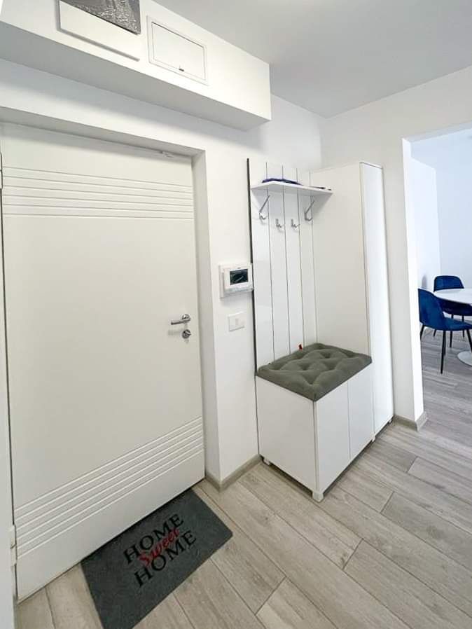 Apartament cu 2 camere de închiriat, Prima Urbana, cu loc de parcare | primego.ro